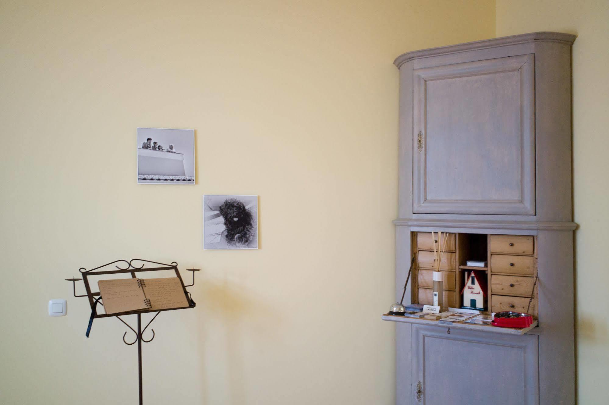 กาซา เปดรา โนเบร Bed & Breakfast Nadadouro ภายนอก รูปภาพ