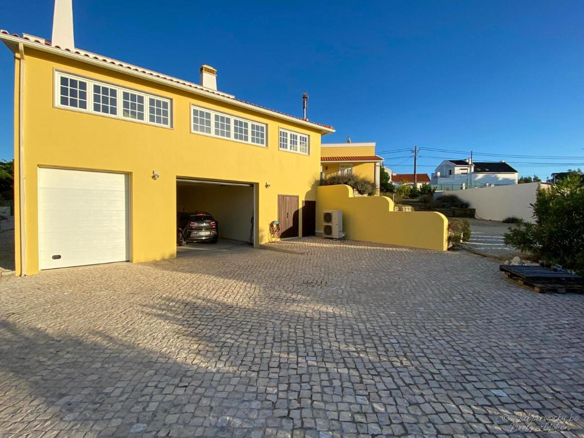 กาซา เปดรา โนเบร Bed & Breakfast Nadadouro ภายนอก รูปภาพ